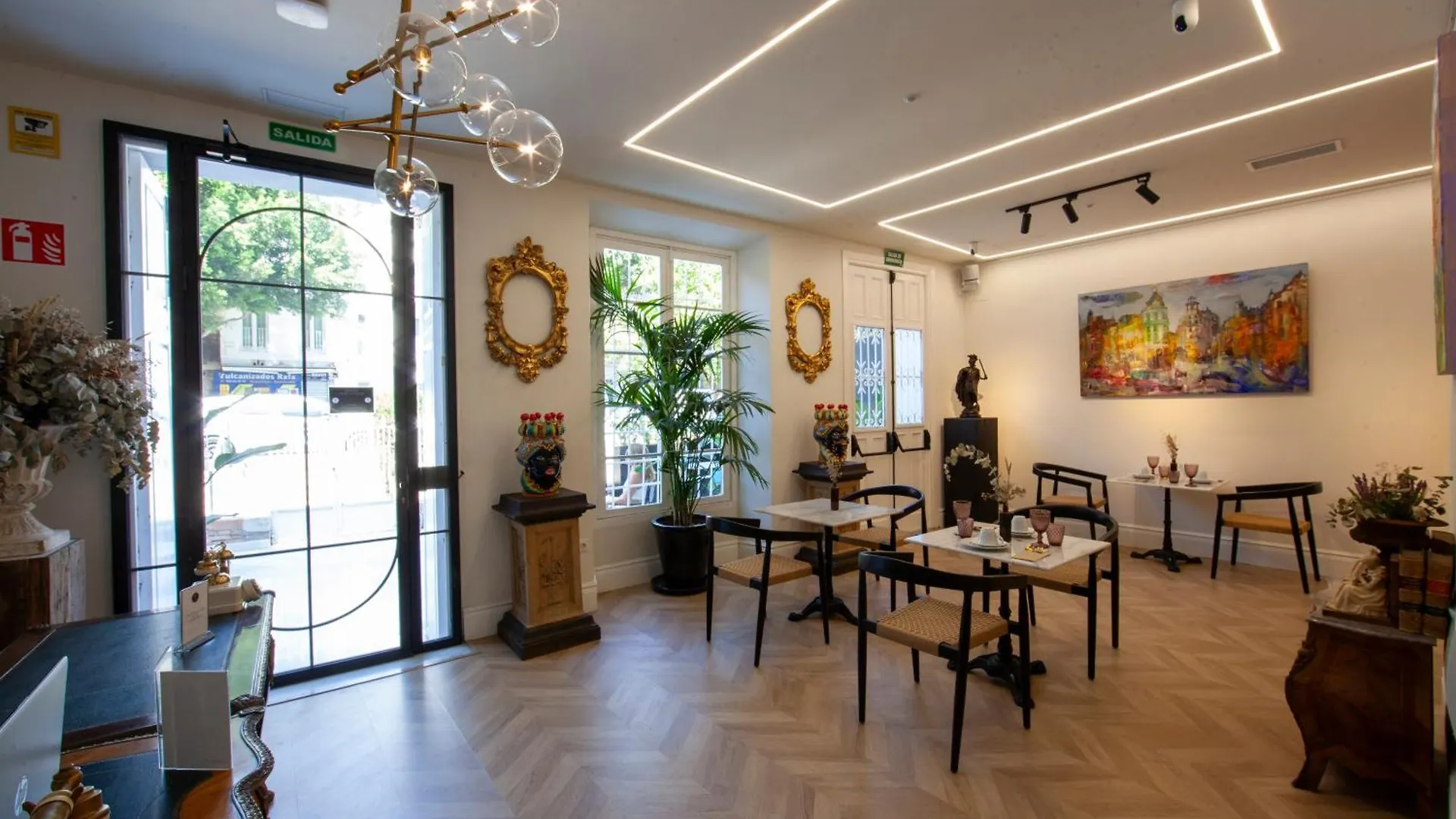 Pries Homes - Center Beach Малага